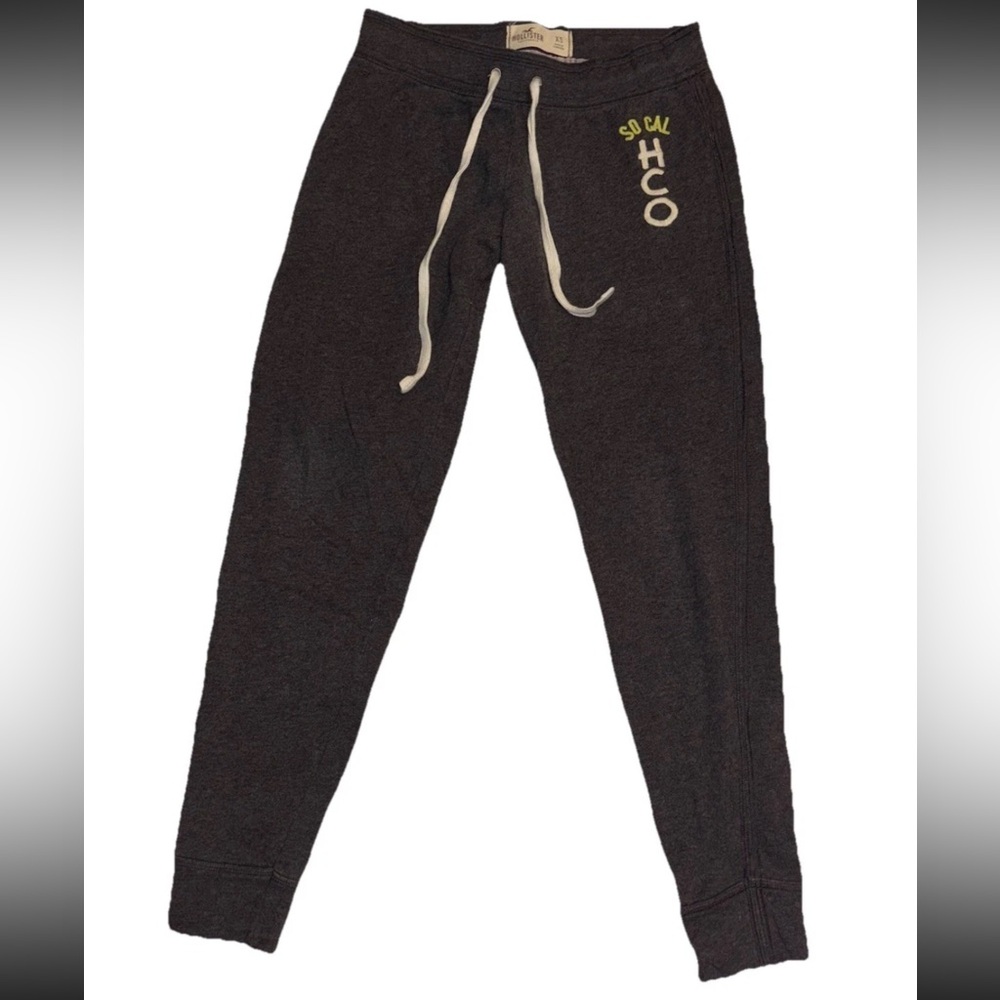 Hollister Y2K  Woman’s Sweat Pants Embroidery Logo SZ.XS Tapered Trendy Casual
